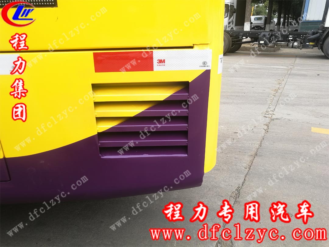 南駿單排廣告車細節(jié)