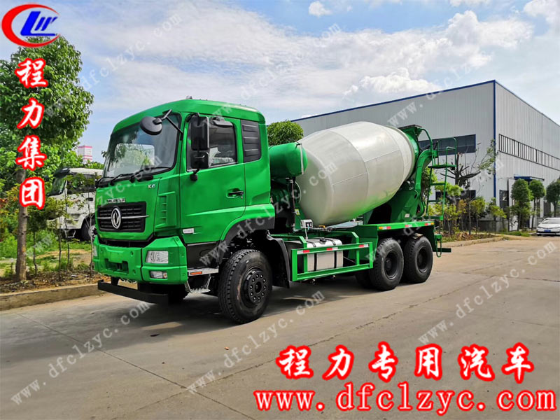 程力集團(tuán)東風(fēng)混凝土攪拌運(yùn)輸車，滿滿重金屬的質(zhì)感